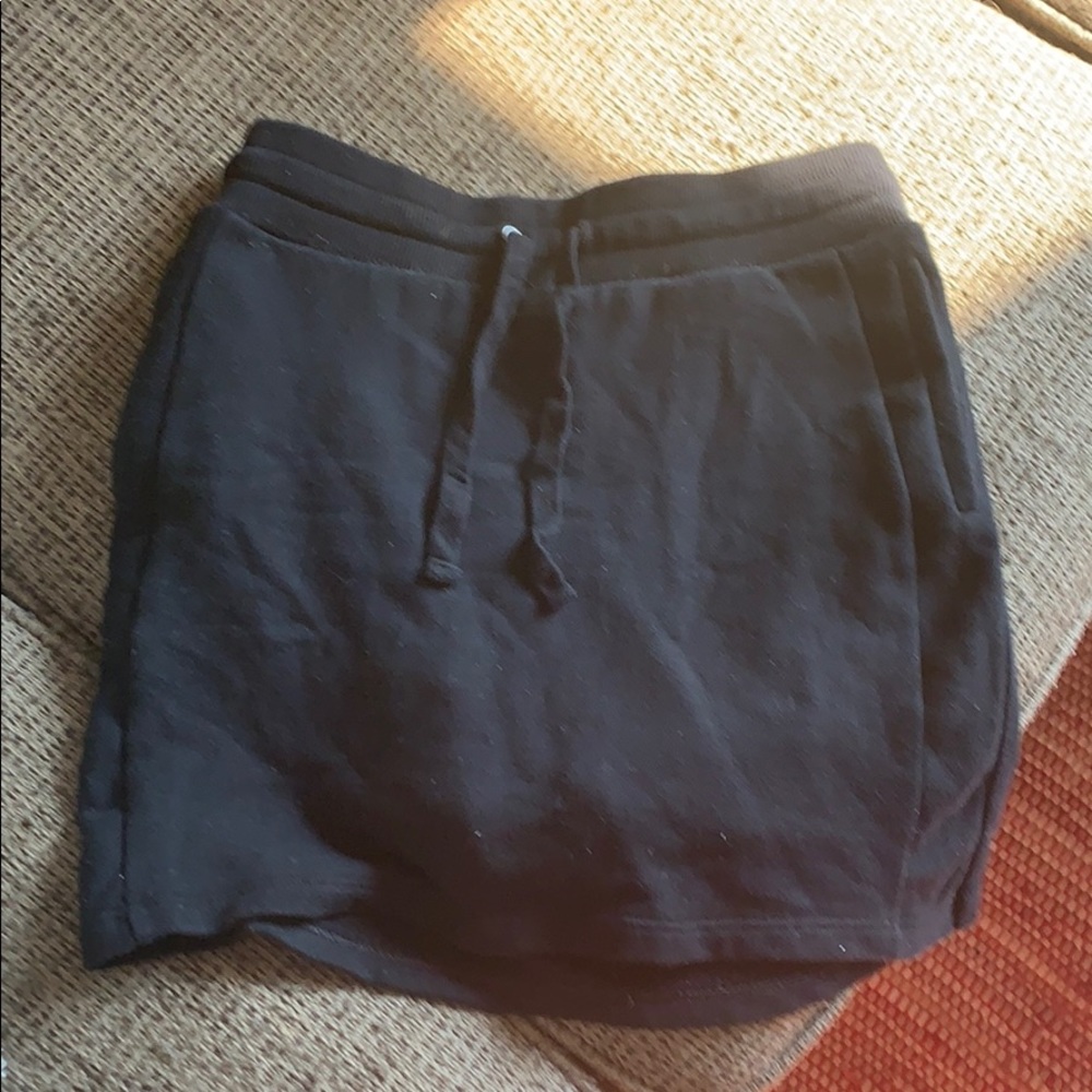 High waisted sweat skirt